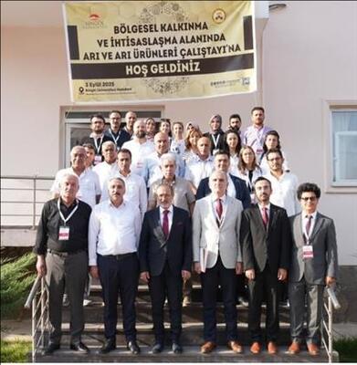 bolgesel-kalkinma-ve-ihtisaslasma-alaninda-ari-ve-ari-urunleri-calistayi